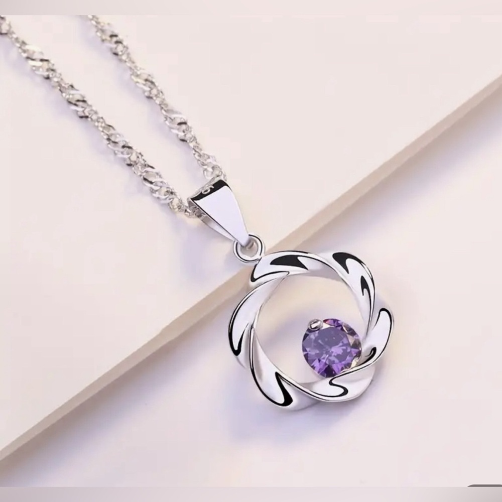 Pendant Necklace